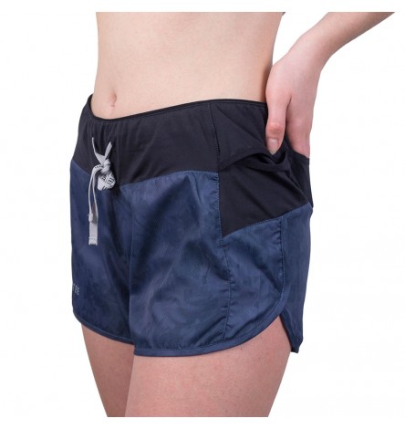 Antelope Women Shorts Grey Camo